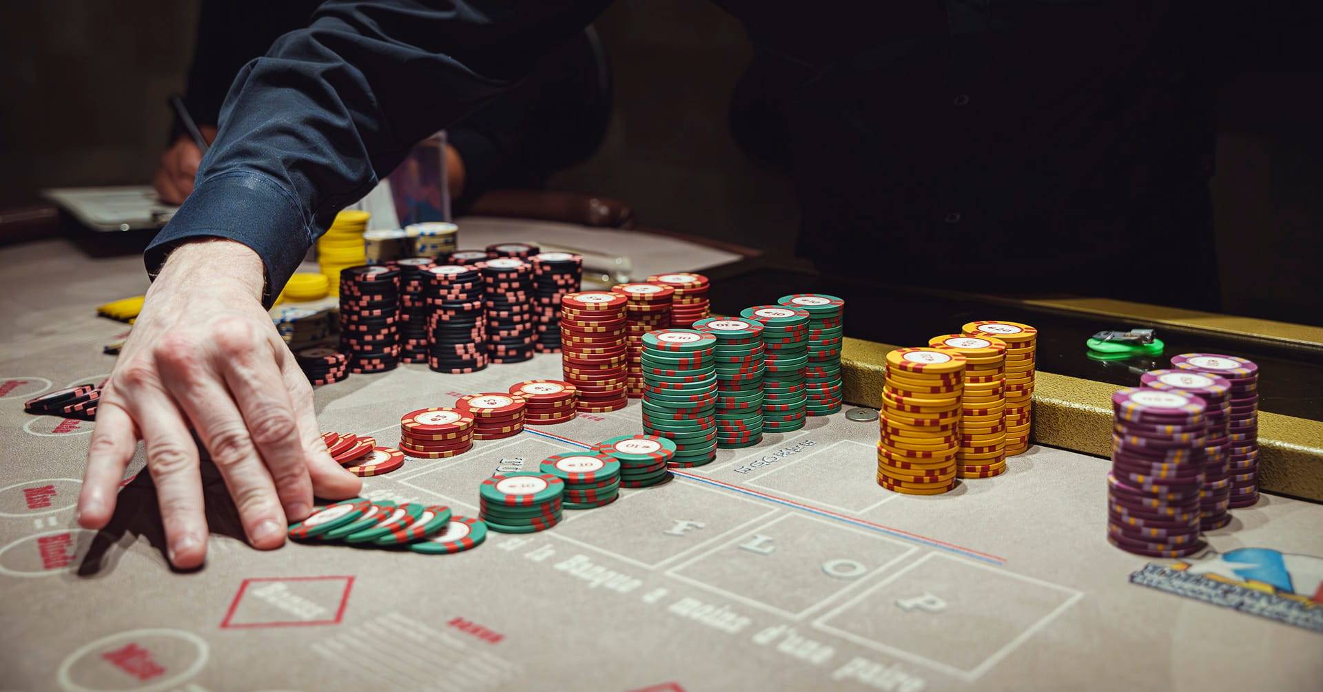 Online Poker